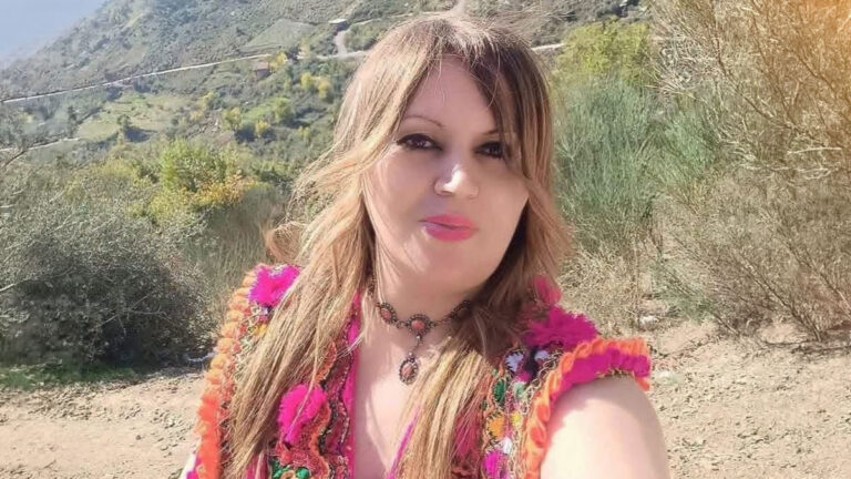Nadia Tamazight